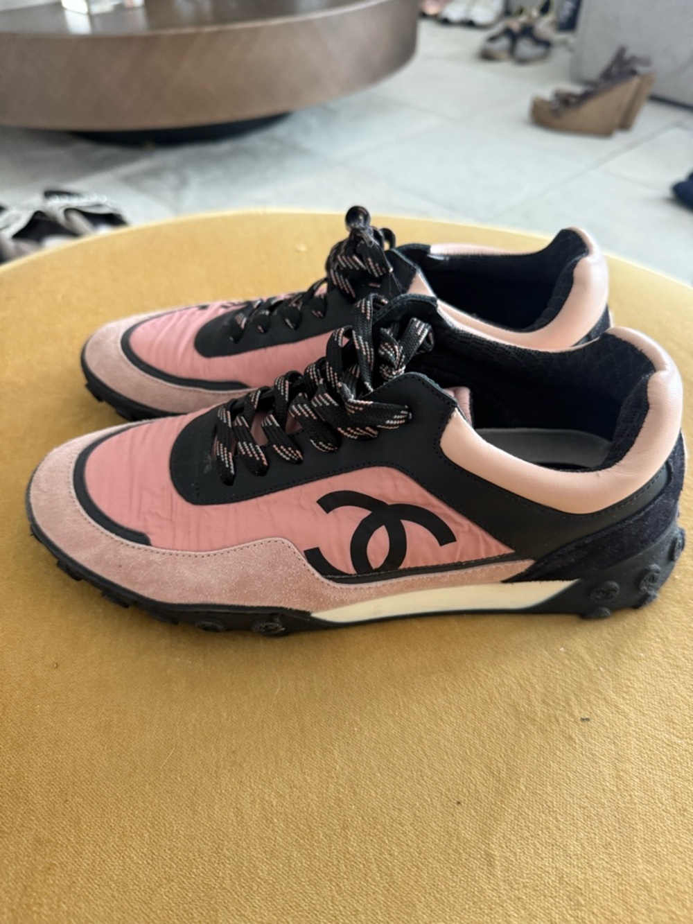 CHANEL Pink and Black Women's Sneakers with Logo Side Detail - Picture 5 of 7